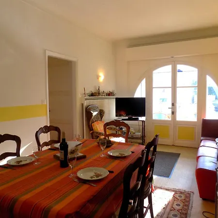 - Maison Rustique Avec Jardin Clos - Proche Commerces Et Plages 别墅 鲁瓦扬