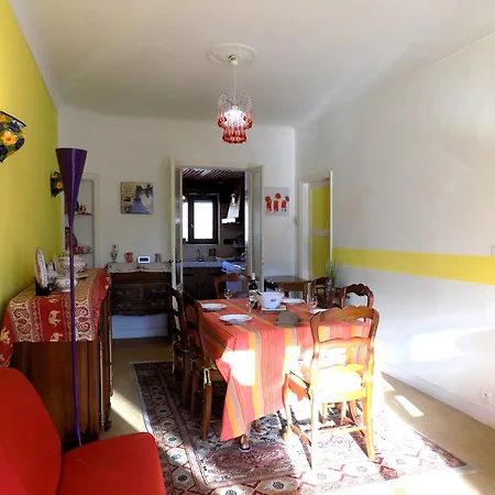 - Maison Rustique Avec Jardin Clos - Proche Commerces Et Plages