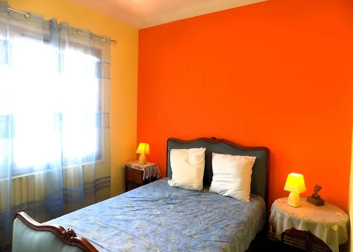 - Maison Rustique Avec Jardin Clos - Proche Commerces Et Plages *