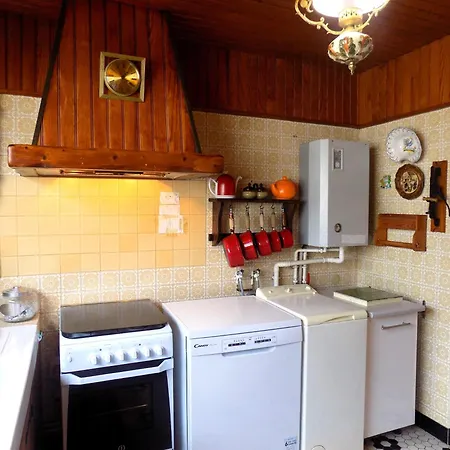 - Maison Rustique Avec Jardin Clos - Proche Commerces Et Plages *