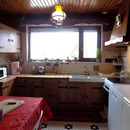 Villa - Maison Rustique Avec Jardin Clos - Proche Commerces Et Plages