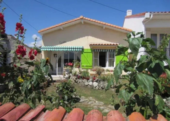 Villa - Maison Rustique Avec Jardin Clos - Proche Commerces Et Plages